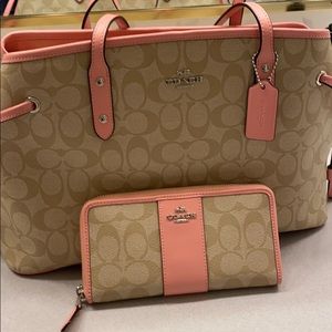 Coach tan and blush pink carryall and wallet